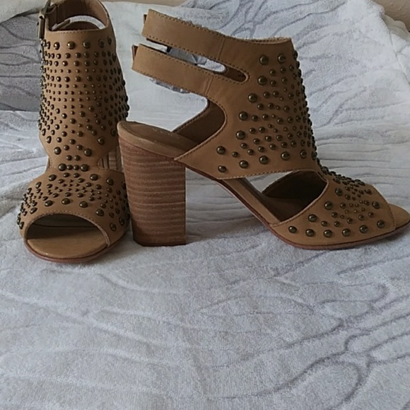 Very Volatile dress sandal - Picture 4 of 5